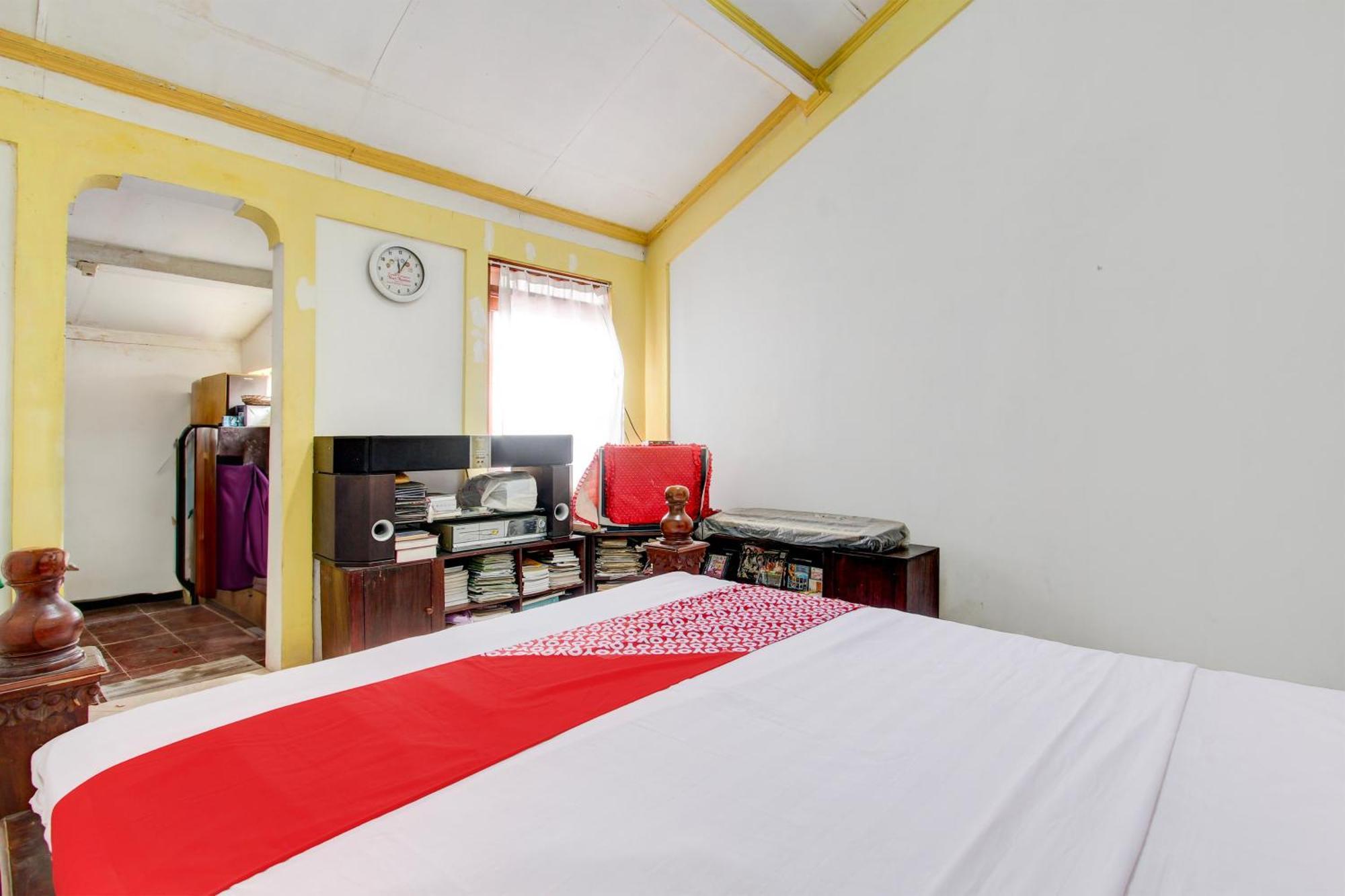 Oyo 94000 Omah Citra Genia Homestay Ngaglik Extérieur photo